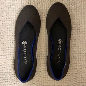Rothy’s “the Flat” size 8 navy blue